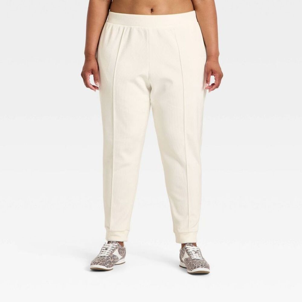 Women's Velour Ribbed Jogger Sweatpants - All In Motion Cream 2X